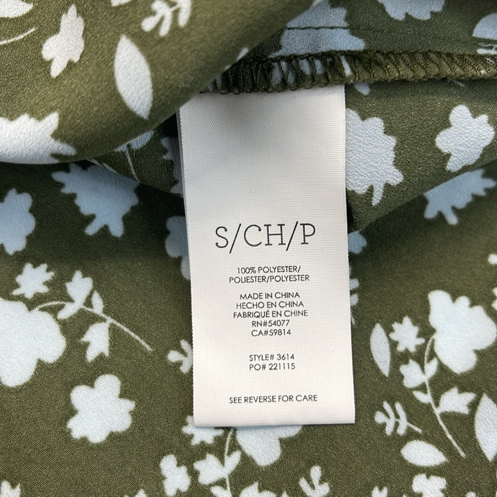 π5/$25π Cabi Olive Green Sleeveless Keepsake Pressed Floral Blouse Pullover Sz S - Picture 8 of 9